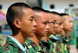 不管多么辛苦我們都會堅(jiān)持下去