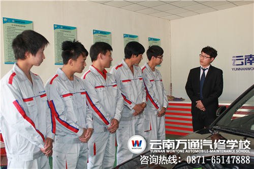 云南萬通推行“工單式教學(xué)” 學(xué)子提前做“職業(yè)人”