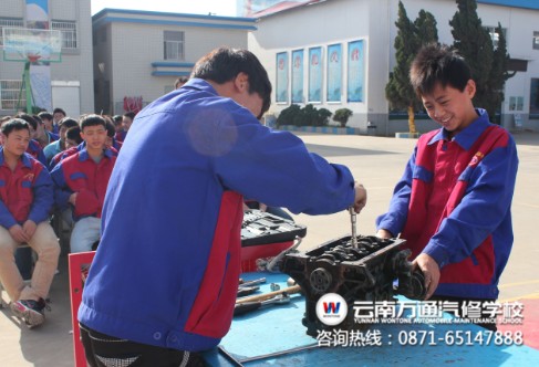 比賽中，快樂的胡鑫陽.jpg