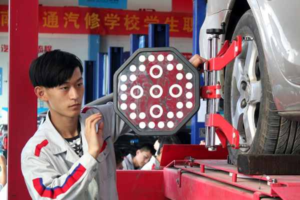 學(xué)技術(shù)就要看得見，摸得著.jpg