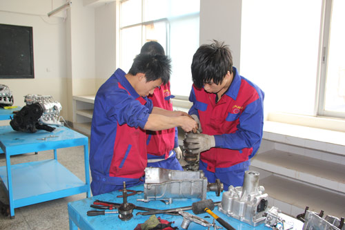 云南萬通技能型人才培養備受企業青睞