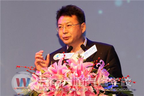 領軍人物發表講話.jpg