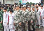 新教官到來(lái)，意味著他們即將開(kāi)始一段為期10天的軍訓(xùn)生活。